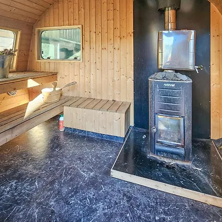 Lovely In With Wifi Hotel